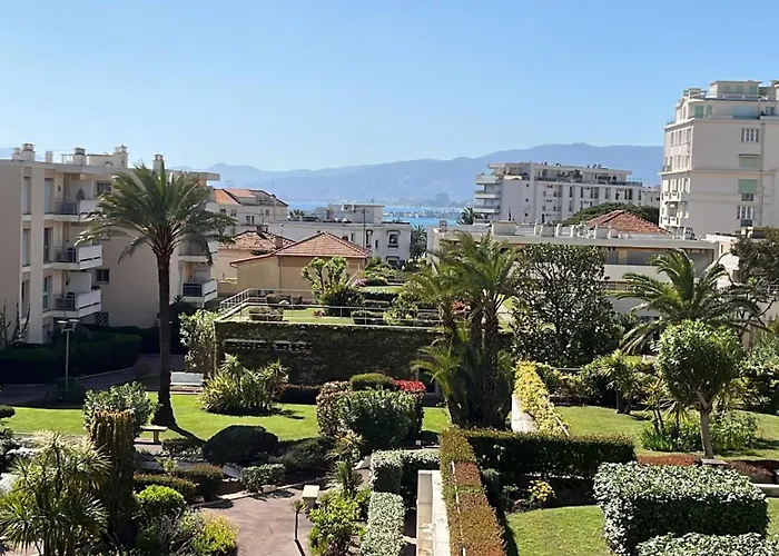 Apartmán Croisette And Beaches. View On Gardens And Sea. Cannes